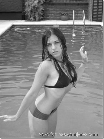 famosas-y-mujeres_contactos-con-mujeres