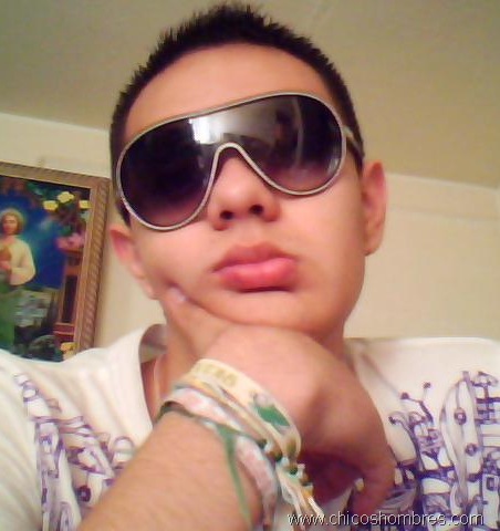 [chicoshombres-hombres-mexicanos.jpg]