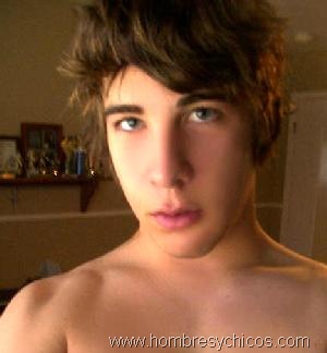[chicos guapos fotos[5].jpg]