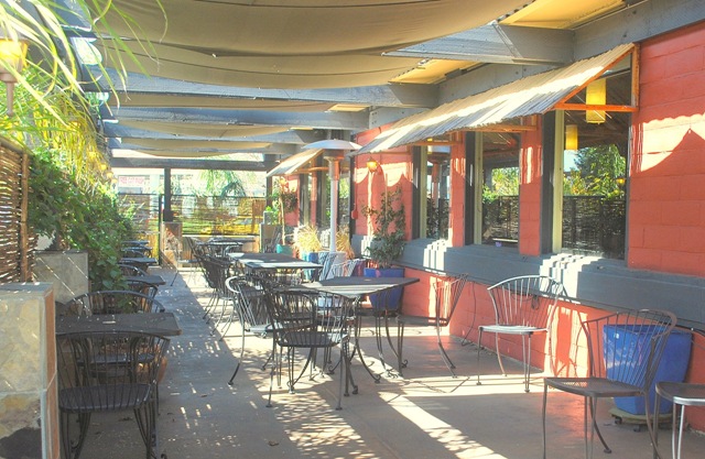 [outdoorseating[1].jpg]