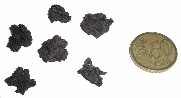 [Lapilli dell'Etna[4].jpg]
