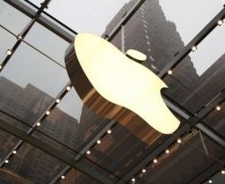 Apple Apple Apple bought the company from China game developer