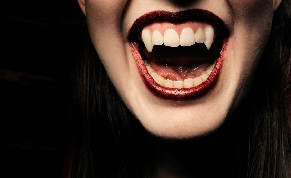[vampire[7].jpg]
