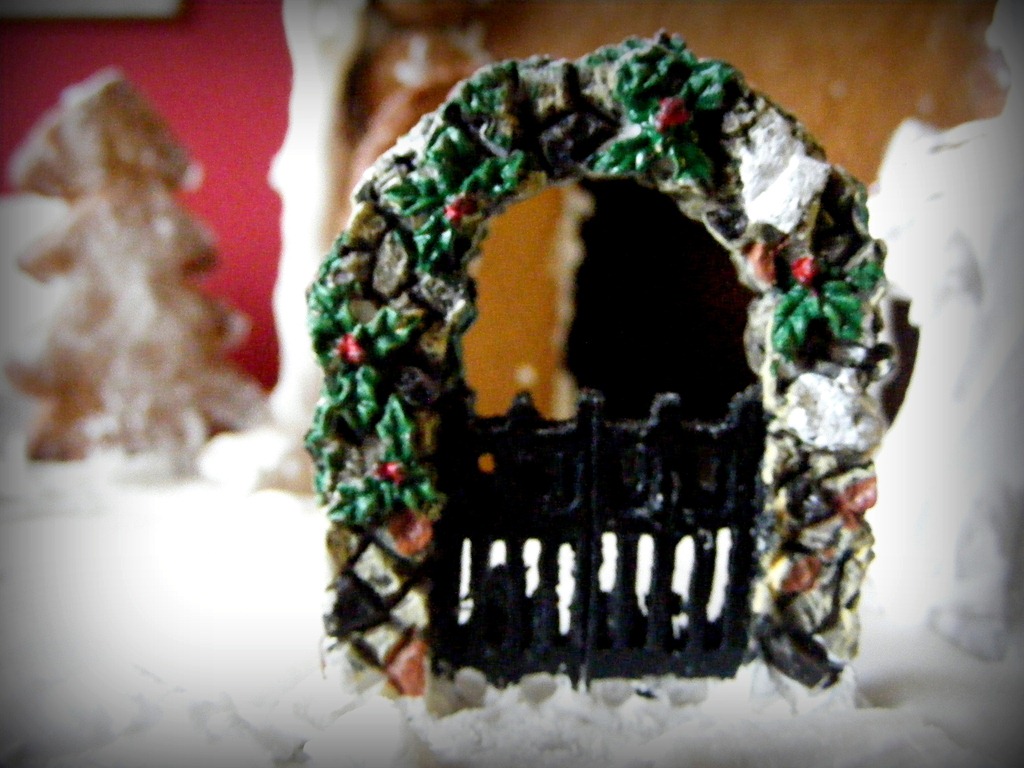 [gingerbread 4[5].jpg]