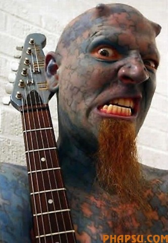tattoos_and_piercings_11.jpg