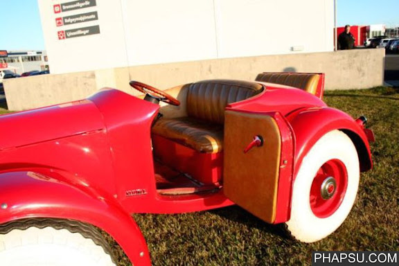 donald_duck_car_13.jpg
