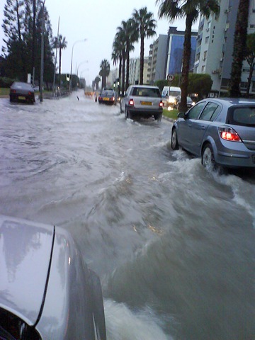 [20100118-Lim-floods01[4].jpg]
