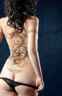 [334-sexy-oriental-girl-dragon-body-tattoo-art[6].jpg]