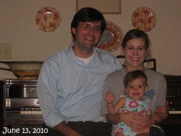 [(53) Family Picture (June 13, 2010)_20100613_001[4].jpg]