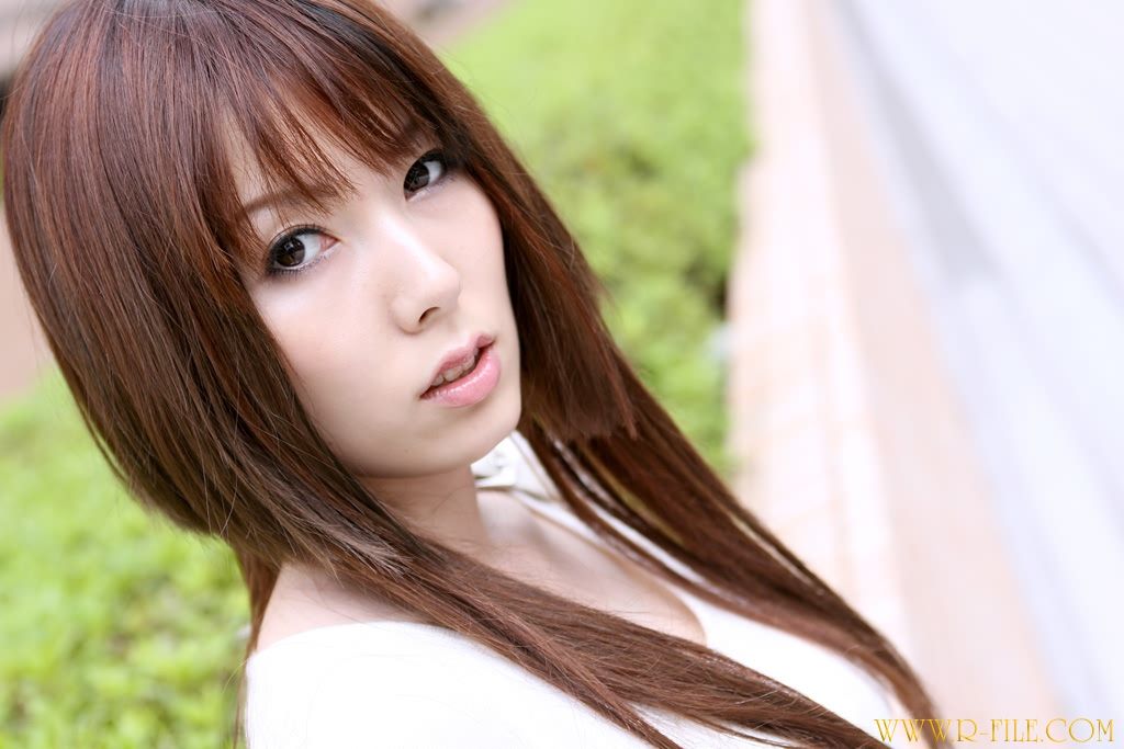 Yui Hatano sexy photo hot wallpaper.jpg