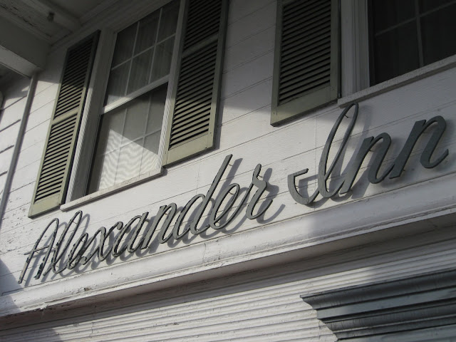 Alexander Inn