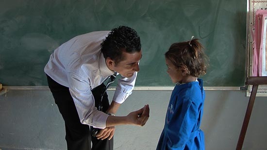 [iki-dil-bir-bavul[3].jpg]