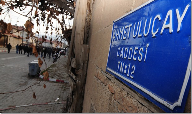 YONETMEN AHMET ULUCAY SON YOLCULUGUNA UGURLANDI YONETMEN AHMET ULUCAY SON YOLCULUGUNA UGURLANDI