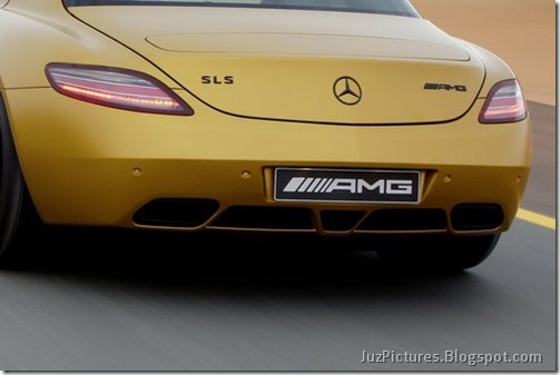 Mercedes-SLS-AMG-Desert-Gold-15