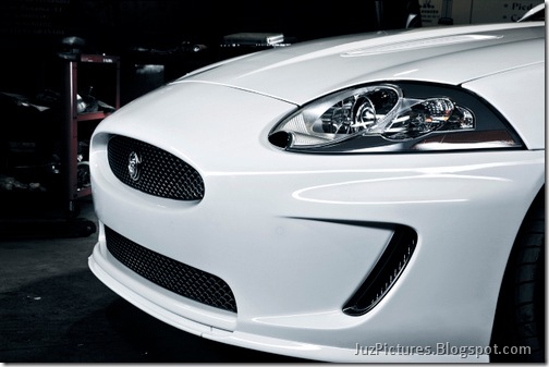 2011-Jaguar-XKR-Special-Edition-10
