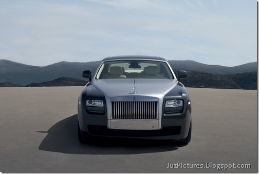 2011-Rolls-Royce-Ghost-3
