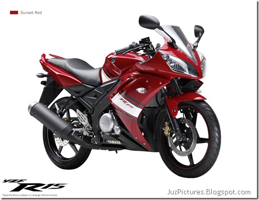 Yamaha-R15-Racing-Red