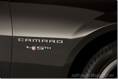 2012-Camaro-45th-SE-7