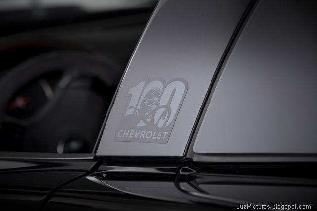 [2012 Chevrolet Corvette Centennial Edition Z065[2].jpg]
