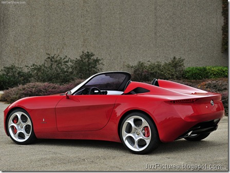 Alfa Romeo 2uettottanta Concept 6