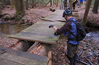 Robb rebuilds the bridge