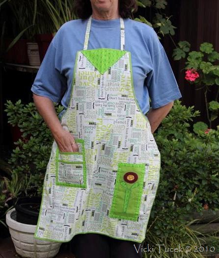 [Apron from Judith Tetley (2)[10].jpg]