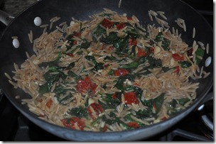  Whole Wheat Orzo with Spinach, Sundried Tomatoes and Garlic