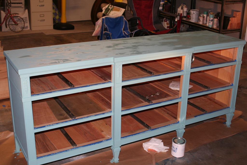 [painting with Annie Sloan Chalk Paint (5)[5].jpg]