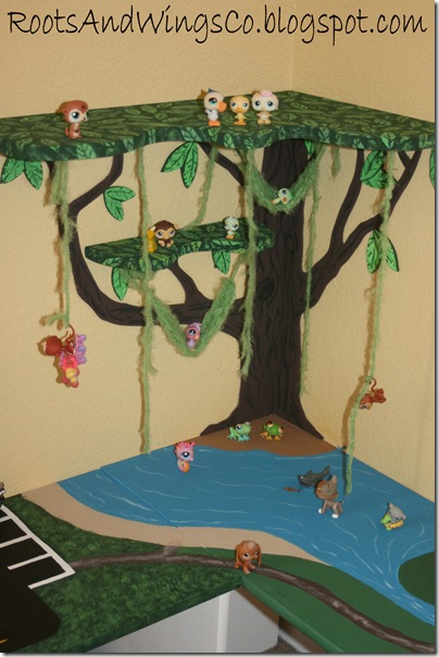 playroom tree w