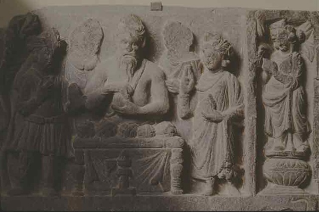 [gandhara-2-3c-dividing-sari[2].jpg]