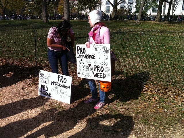 [Rally for Sanity 008.jpg]