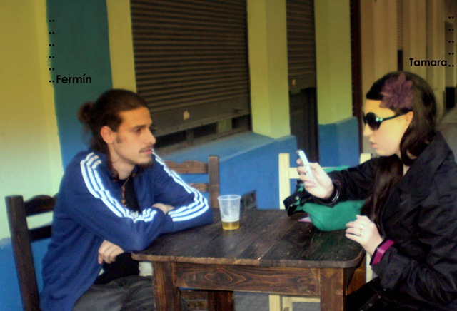 [Fermín y Tamara hablando del e- mailing en el lavadero lisérgico 2005[10].jpg]