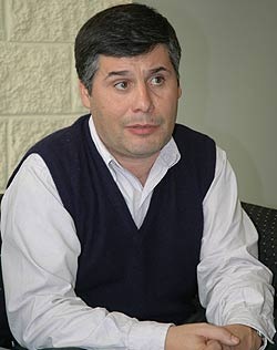 [walter martello[4].jpg]