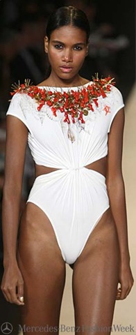 [Gottex Spring Summer 2010 at Mercedes Benz Fashion Week in Bryant Park New York (13)[2].jpg]
