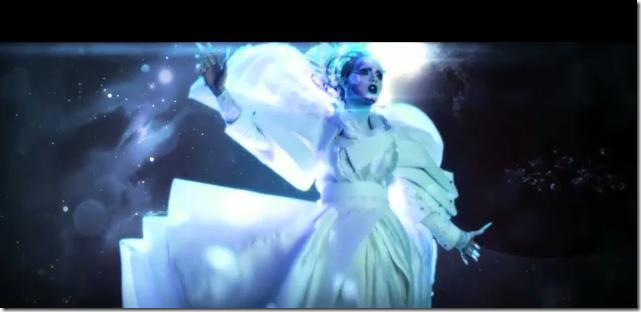 Katy Perry Featuring Kanye West Video ET alien