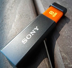 sony-microvault-usb-drive