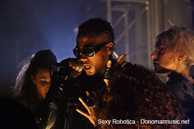 [Don Omar graba Sexy Robotica 3[8].jpg]