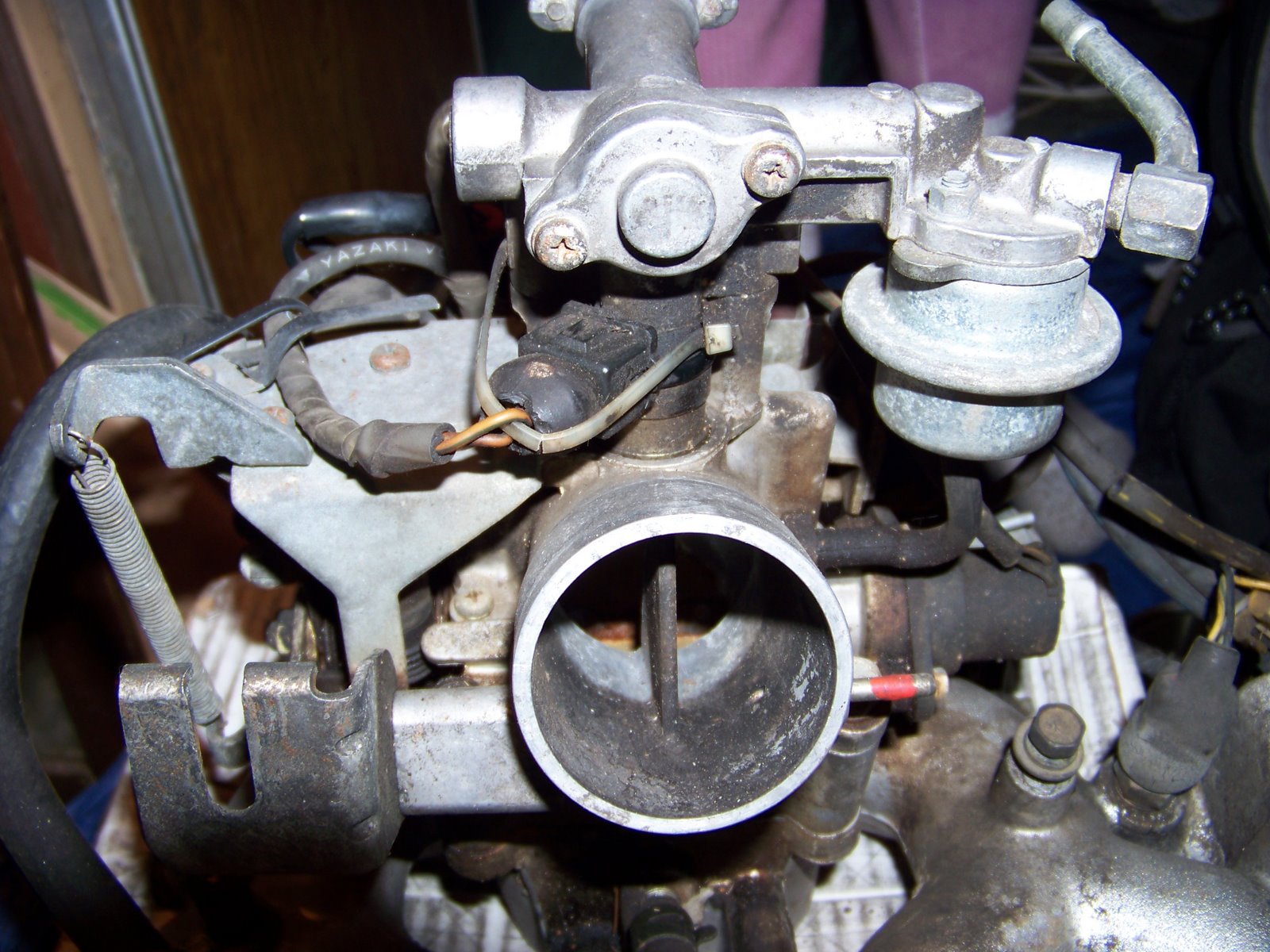 Fuel Injection System 1986 Mitsubishi Starion