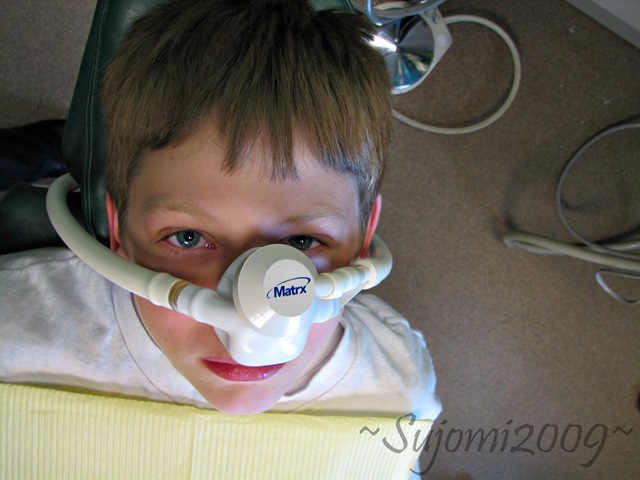 [2009 05 13 IMG_5014[4].jpg]