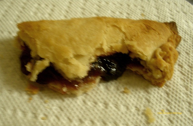 [Shoofly jelly tart[2].jpg]