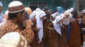 Menyikat Gigi Bersama