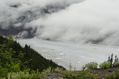 [0714-50 Salmon Glacier in the clouds[2].jpg]