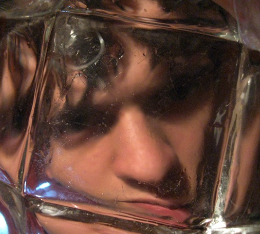 [Glass1[3].jpg]