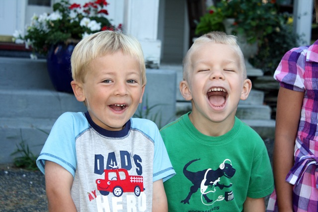 [1st day laugh[3].jpg]