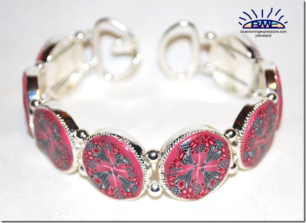 PinkBracelet1 PinkBracelet1
