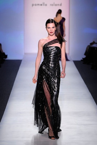 [Pamella+Roland+Runway+Fall+2010+MBFW+Glamour gowns 2[2].jpg]