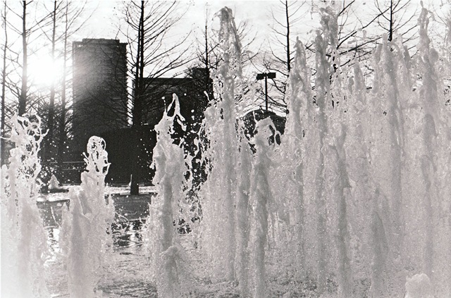 [Waterfountain[5].jpg]