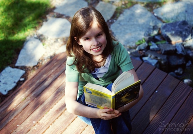 Alina Reading Alina Reading
