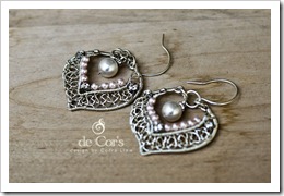 Wired Chinese Knot - Lacey Oval Earrings