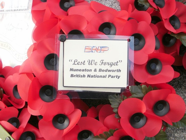[Nuneaton Bedworth and North Warks BNP wreath[4].jpg]
